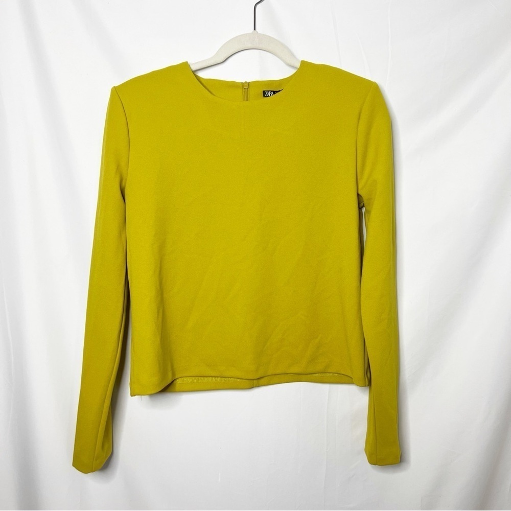 NEW with tags Zara Yellow Shoulder Pad Long Sleeve Top Size Medium